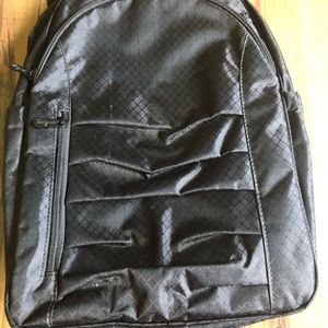 Thirty One Hostess Backback